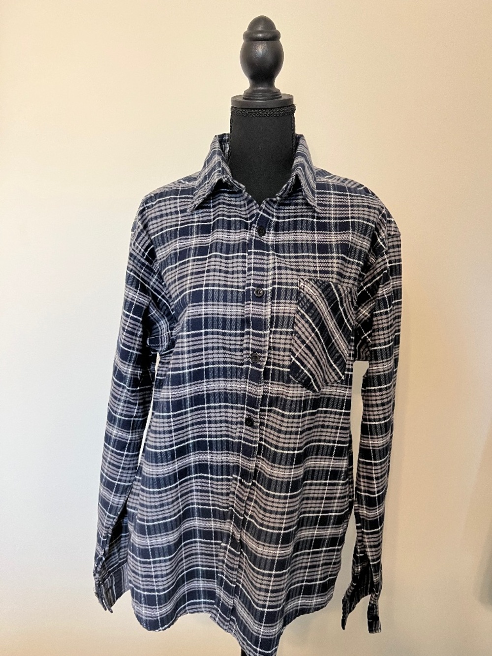 TruFit NWOT Men's Navy Grey White Flannel Plaid Shirt